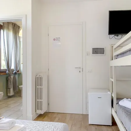 Maison d'hôtes Bc Garda House Peschiera del Garda