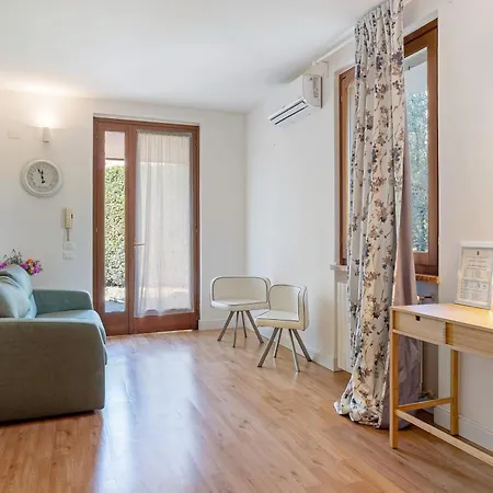 Bc Garda House Pensión 3*